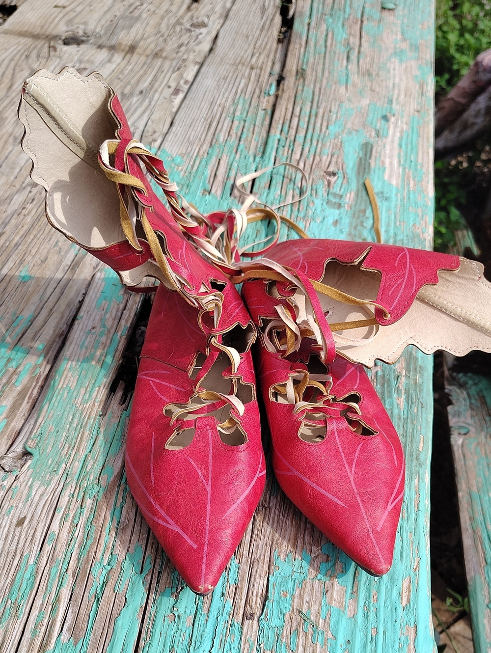 Unique Fairy Or Elf Shoes With Lace Up And Leaf Motif